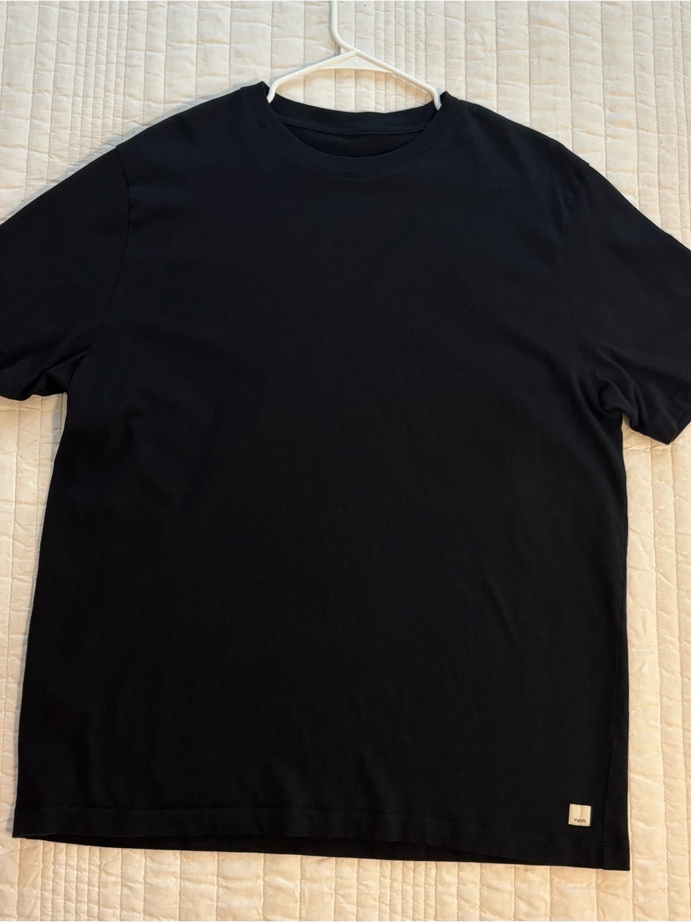 Vuori men’s heavyweight black t shirt XL